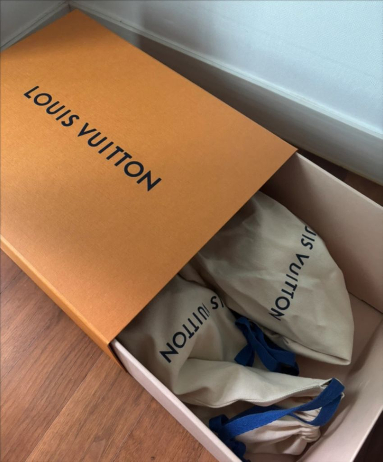 루이비통 모노그램 오아시스 뮬 슬리퍼 8사이즈 이미지