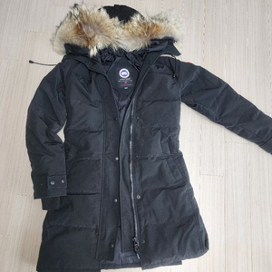 캐나다구스 패딩 점퍼