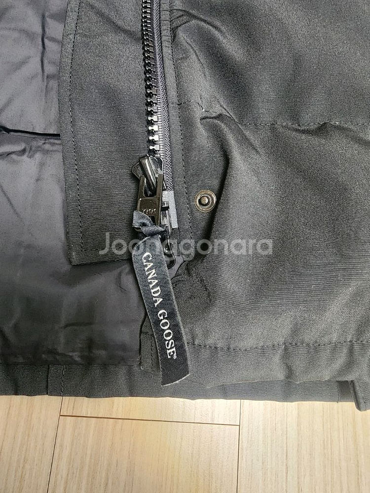 캐나다구스 패딩 점퍼--5