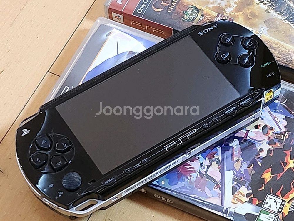 플레이스테이션 포터블 PSP 소니 게임기 및 게임 영화 등 일괄--1