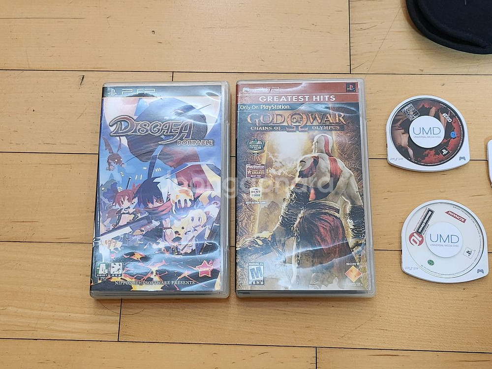 플레이스테이션 포터블 PSP 소니 게임기 및 게임 영화 등 일괄--3