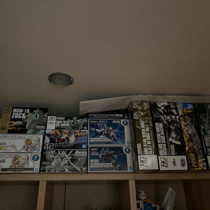 건프라 HG 캠퍼어메이징 자쿠어메이징 짐스나이퍼K9 팝니다