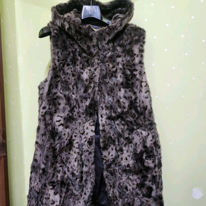 Lou Andrea밍크조끼