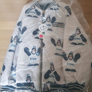 리미떼두두 고릴라 리버시블 퍼 점퍼