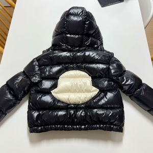 몽클레어 키즈 푸스텟 8A 8Y 정품