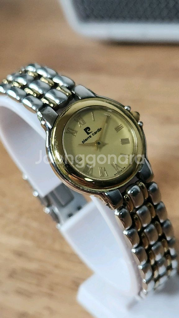 # 피에르 가르뎅 여성명품시계 골드 콤비 시계 급처--9