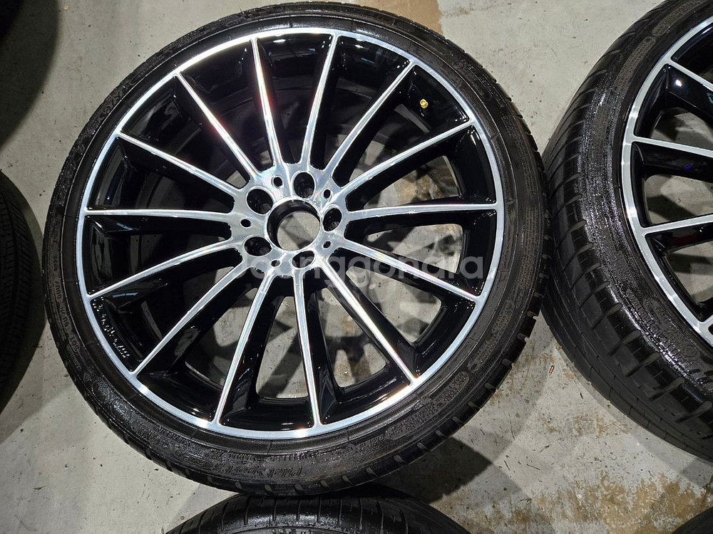 W257 벤츠CLS 마차 20인치 순정 휠타이어 판매합니다--3