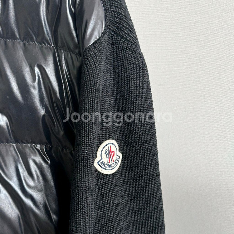 몽클레어 유광 니트패딩 신형22-23년식 Xl 사이즈--8