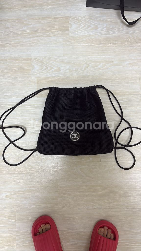 샤넬 CC로고 메쉬 파우치--1