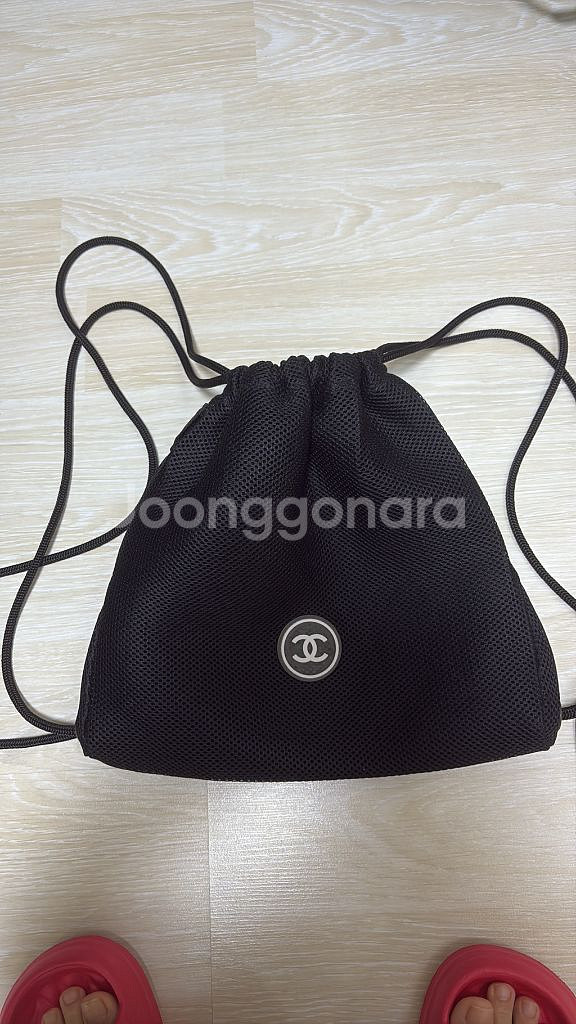 샤넬 CC로고 메쉬 파우치--0