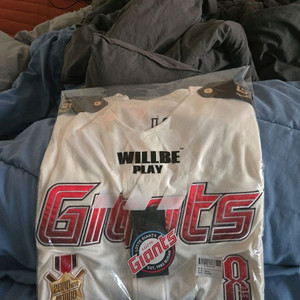 롯데자이언츠 전준우 기념 유니폼