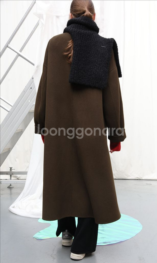 제이청 오버핏 카키색 코트--4