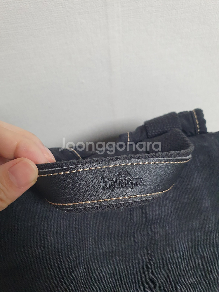 무료배송 키플링 백팩 버티컬 포켓 블랙 가방--9