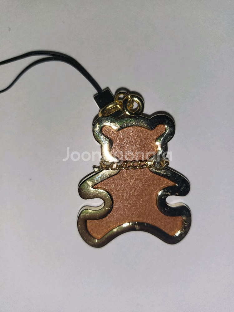 루이비통 곰돌이 키홀더 키링 팝니다.--1