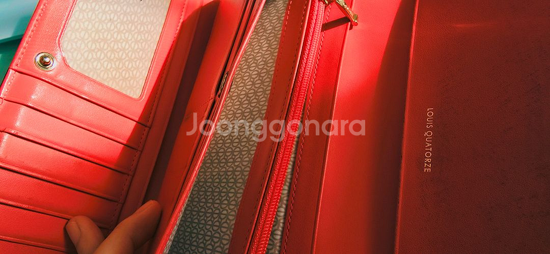 루이까또즈 블랙 여성 장지갑--2