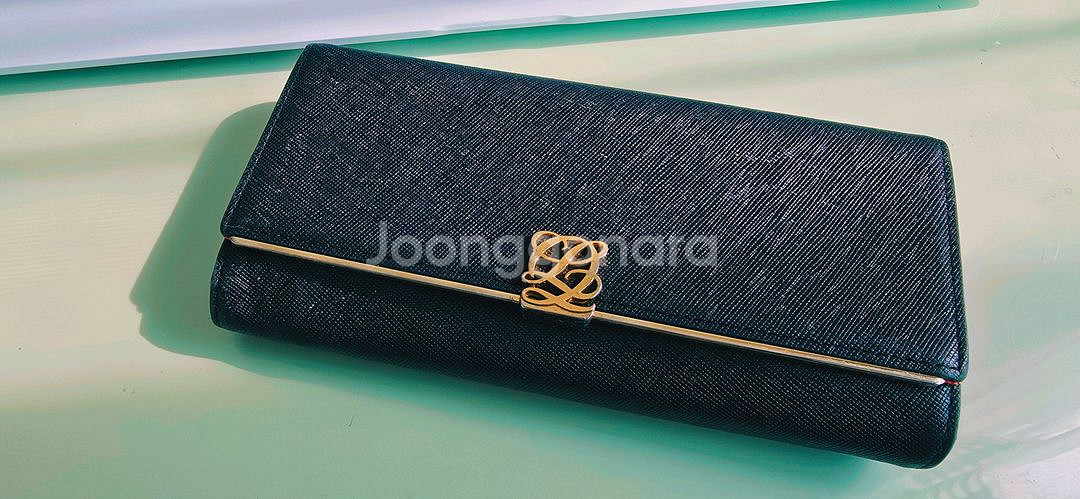 루이까또즈 블랙 여성 장지갑--0