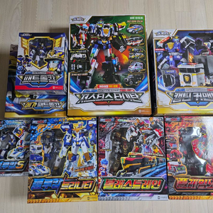 피규어,완구 판매합니다.