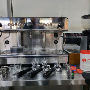 에스프레소 머신 + 그라인더 세트