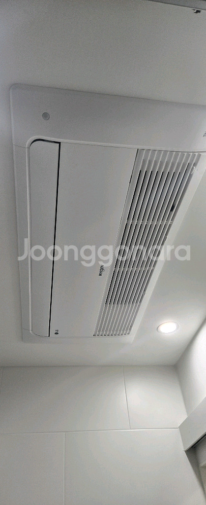 LG천정형 시스템 에어컨2대/케리어 벽걸이 천장형에어컨1대--0