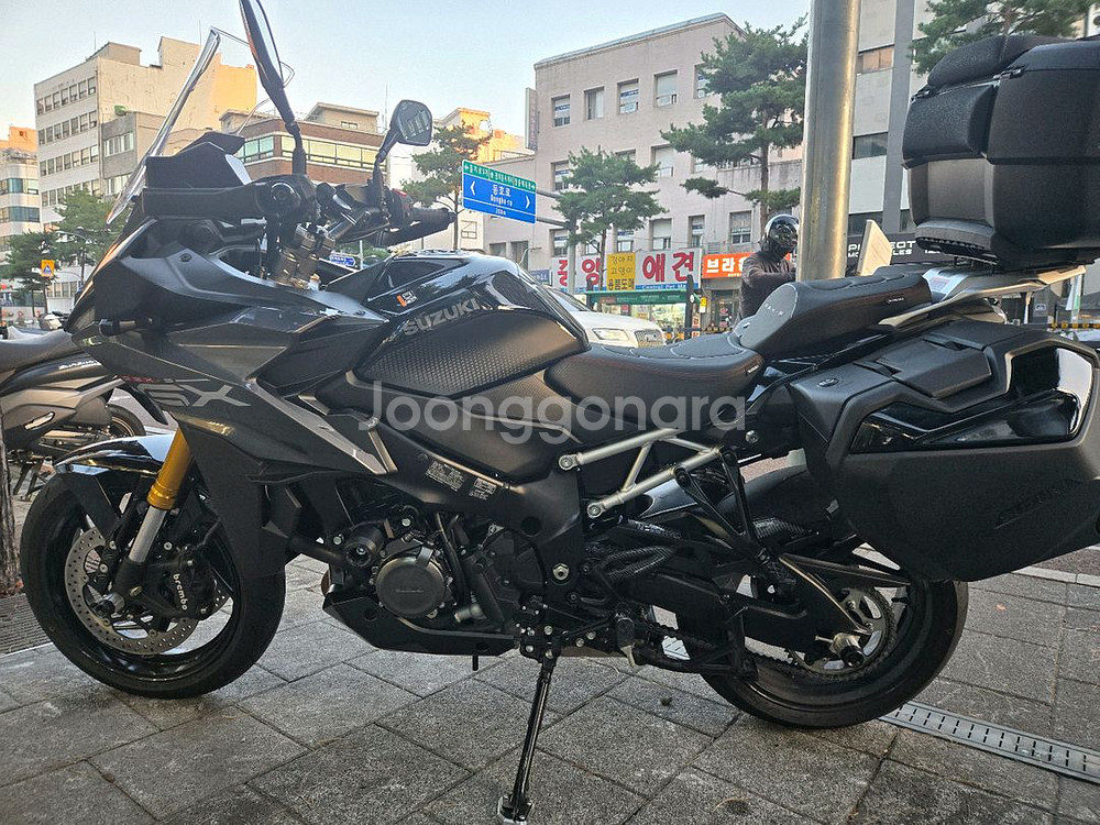 GSX S1000GX 24년식 블랙 중고판매--2