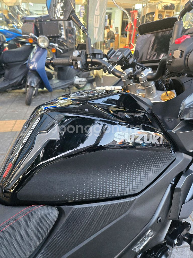 GSX S1000GX 24년식 블랙 중고판매--9