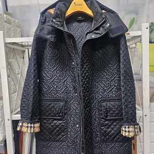 버버리 S22 키즈 퀼팅자켓 12Y 후드 모노그램 누빔코트 AD01