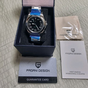 피가니 디자인 다이버 오토매틱시계입니다 시계