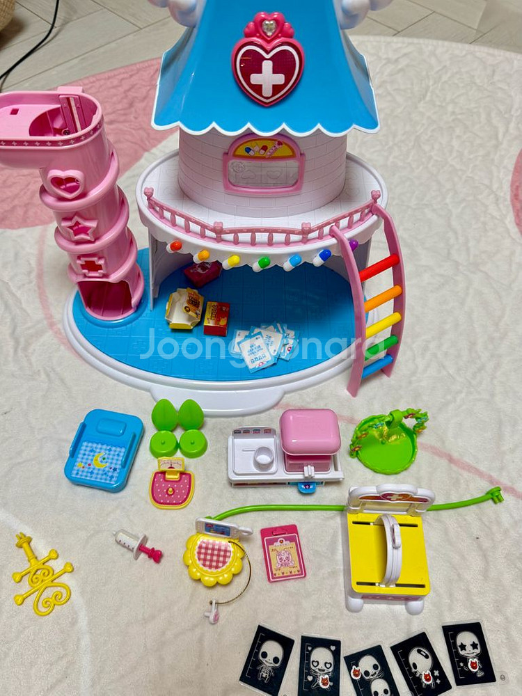 티니핑성,티니핑스쿨,티니핑놀이공원,티니핑병원,티니핑놀이터,티니핑구급차 일괄판매(소품거의완벽)--6