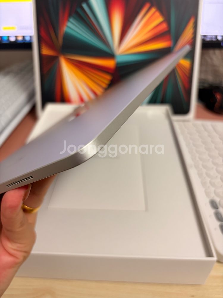 아이패드 프로 12.9 5세대 m1 256기가 실버+애펜2--3