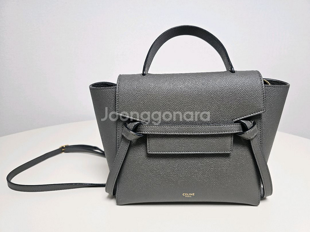 셀린느 나노 벨트백 그레이(택, 보증서,이너백 있음)--0