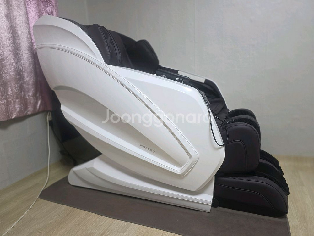 휴테크 KAI LS7 무중력 안마의자--2