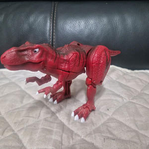 헬로카봇 공룡 티라클래스 (무기포함)