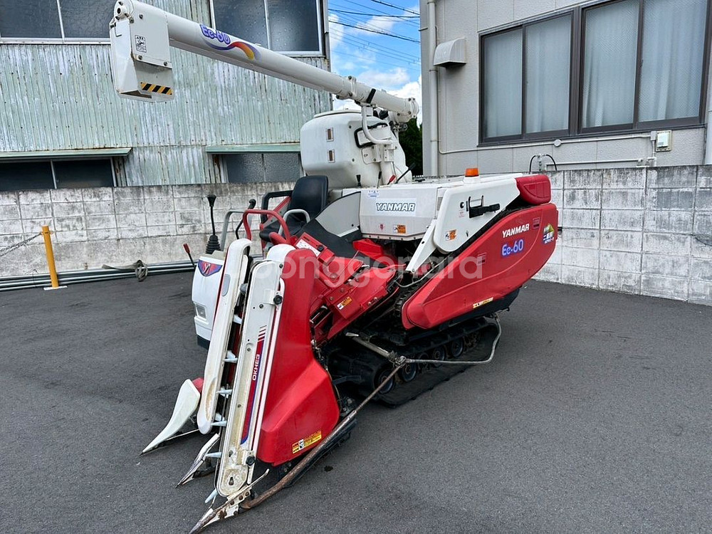 2조콤바인 얀마 Ee-60--0