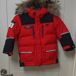 뉴발란스 구스패딩 110호