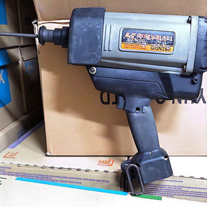 단열재 화스너건