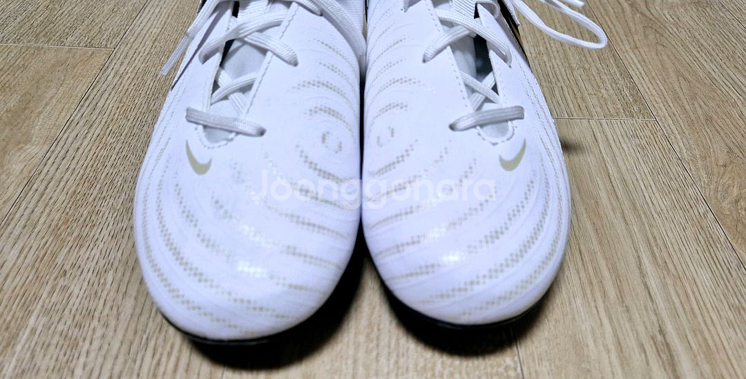 나이키 아카데미 팬텀 GX2 주니어/유소년 축구화(225)--3