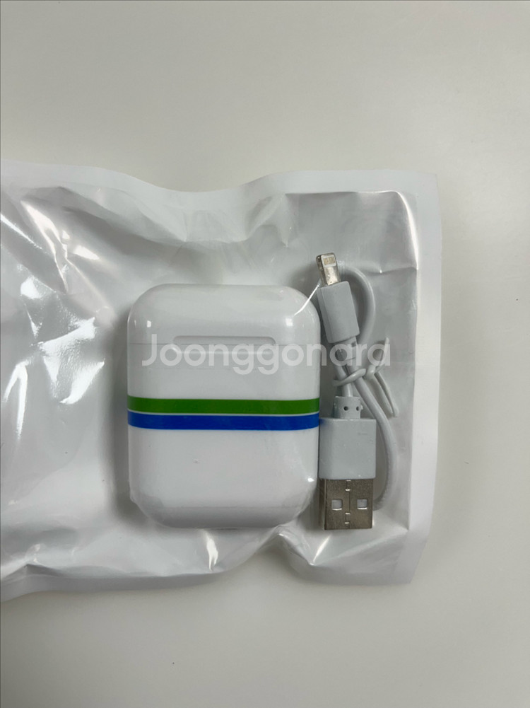 i12 TWS 블루투스 이어폰 미개봉--0