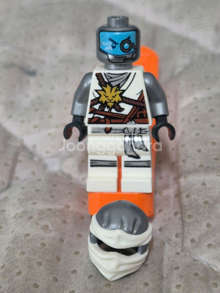레고 닌자고 쟌 (70595)아이가 사용해서 사용감 & 변색 있습니다 (사진참조)--0