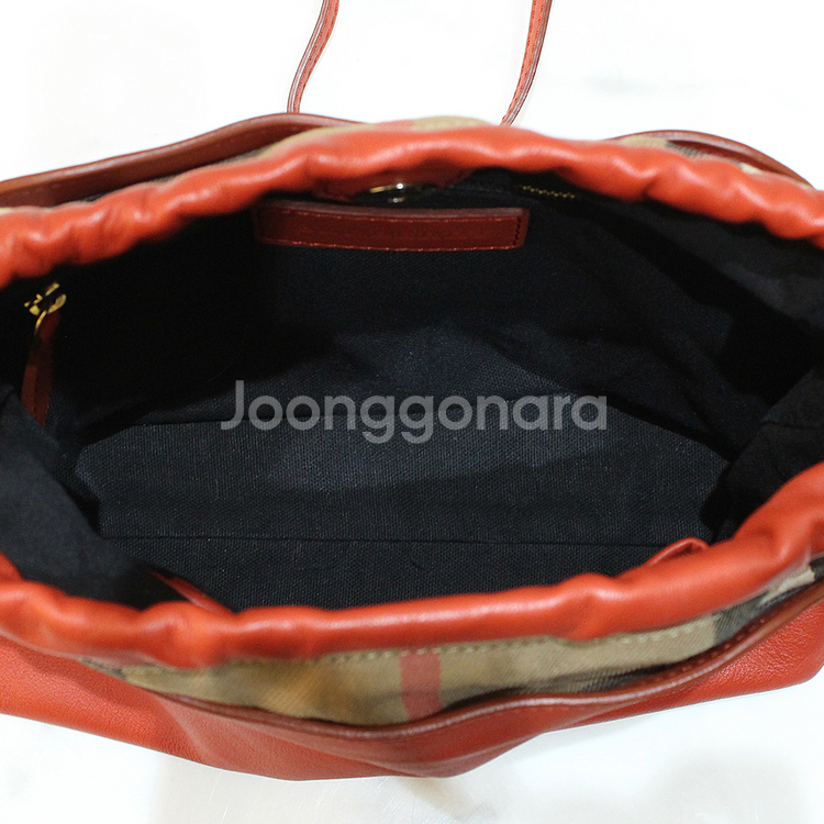 [명품다올동래] 버버리 리틀 크러쉬 크로스백 3950078--9