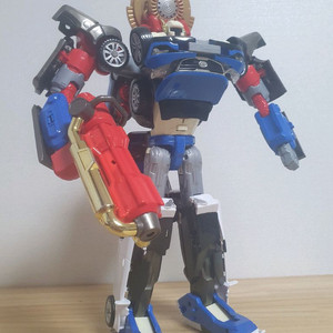 또봇 트라이탄 쉴드온