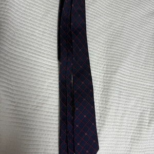 구찌 더블G 체크 넥타이 판매합니다