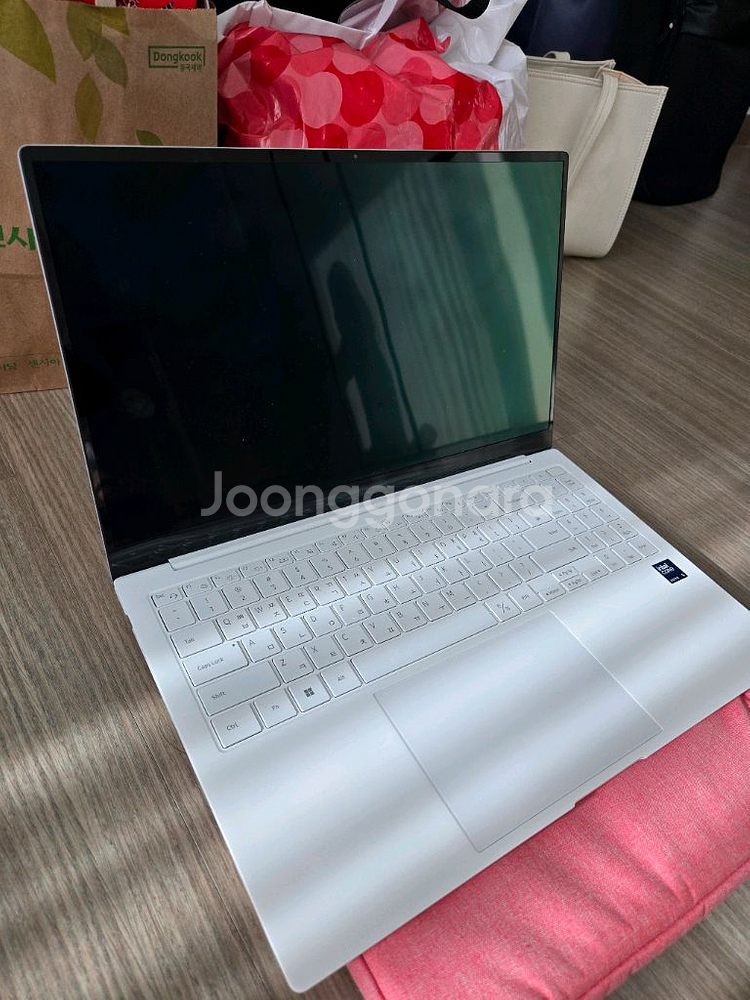 갤럭시북 프로 NT950XGQ-A51A--4