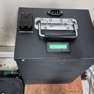 스톰gt 71.4v 50a 베터리