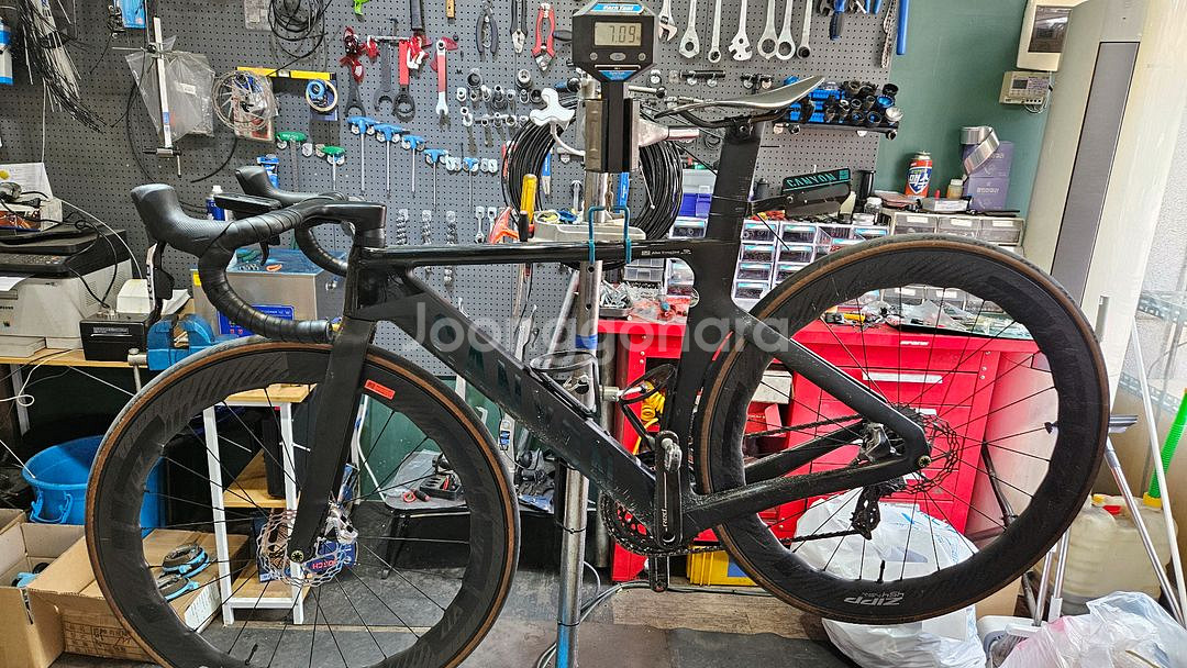 2023 캐니언 에어로드 CFR (사이즈 XS)--1