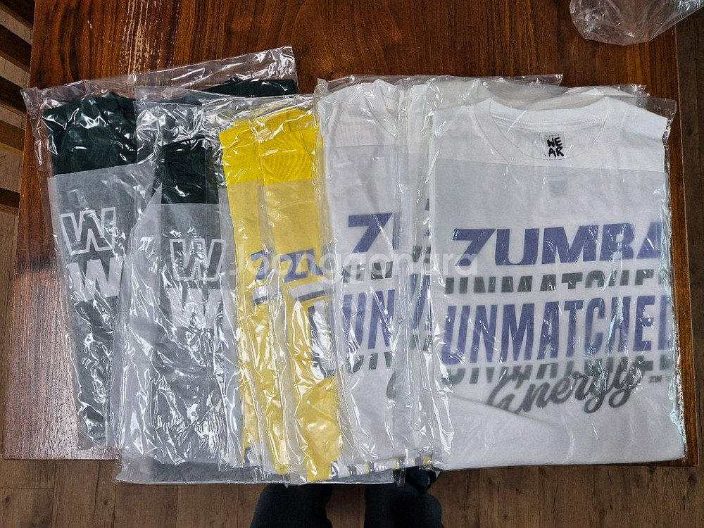 줌바 공용티 새상품--1