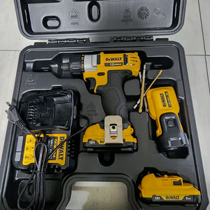 디월트 전동드릴 디월트 드릴