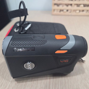 부쉬넬 투어V6 골프 거리측정기