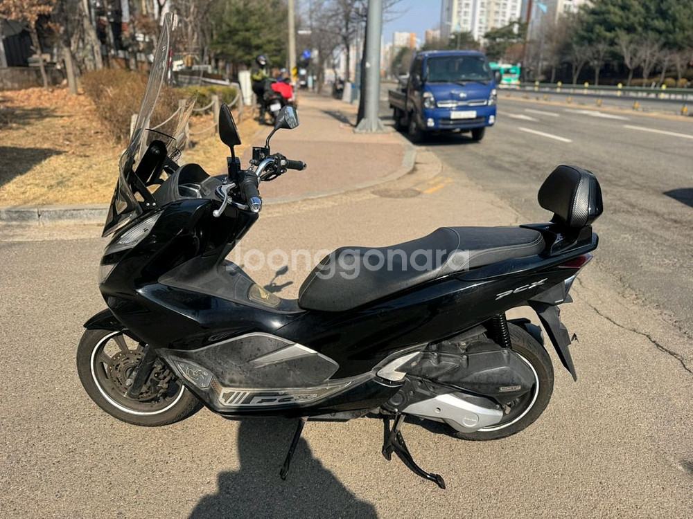 혼다 더뉴 pcx150 abs 19년 스마트키차량 팝니다--4