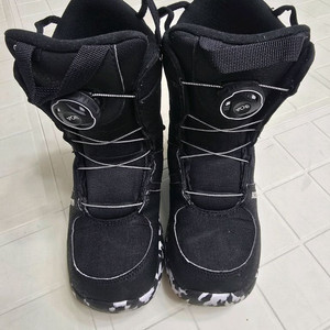 버튼 스노우보드 부츠 200