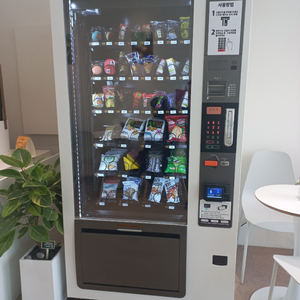 멀티자판기 LVM481 무인카페설치한 제품